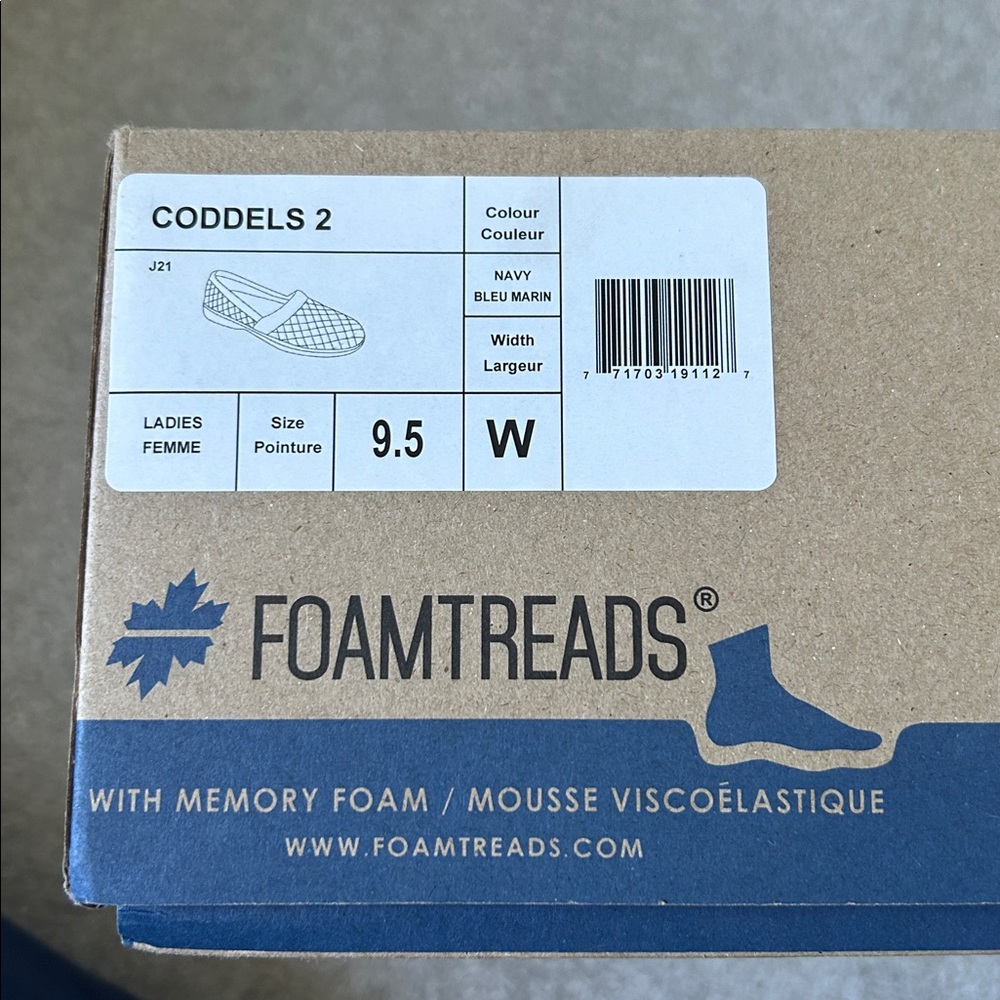 🔥🆕🔥Foamtreads 9.5W Dark Blue Quilted Slip-Ons - Picture 6 of 7